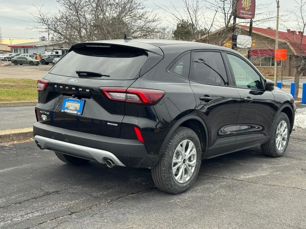 New 2026 Agate Black Metallic Ford Active® image 3