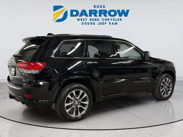 Used 2017 Black Jeep Overland image 5