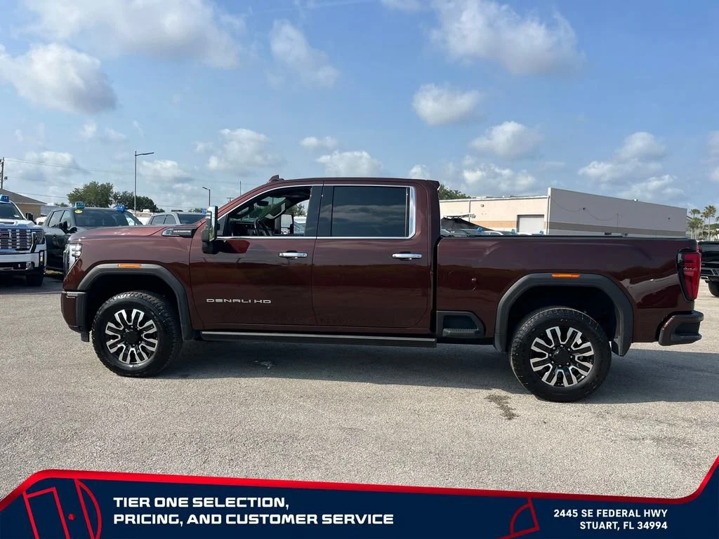 Used 2024 Redwood Metallic GMC Denali Ultimate image 8