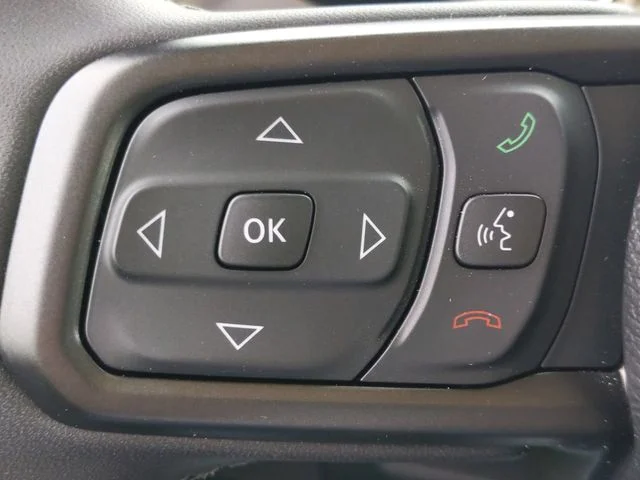 Used 2023  Jeep Willys image 22