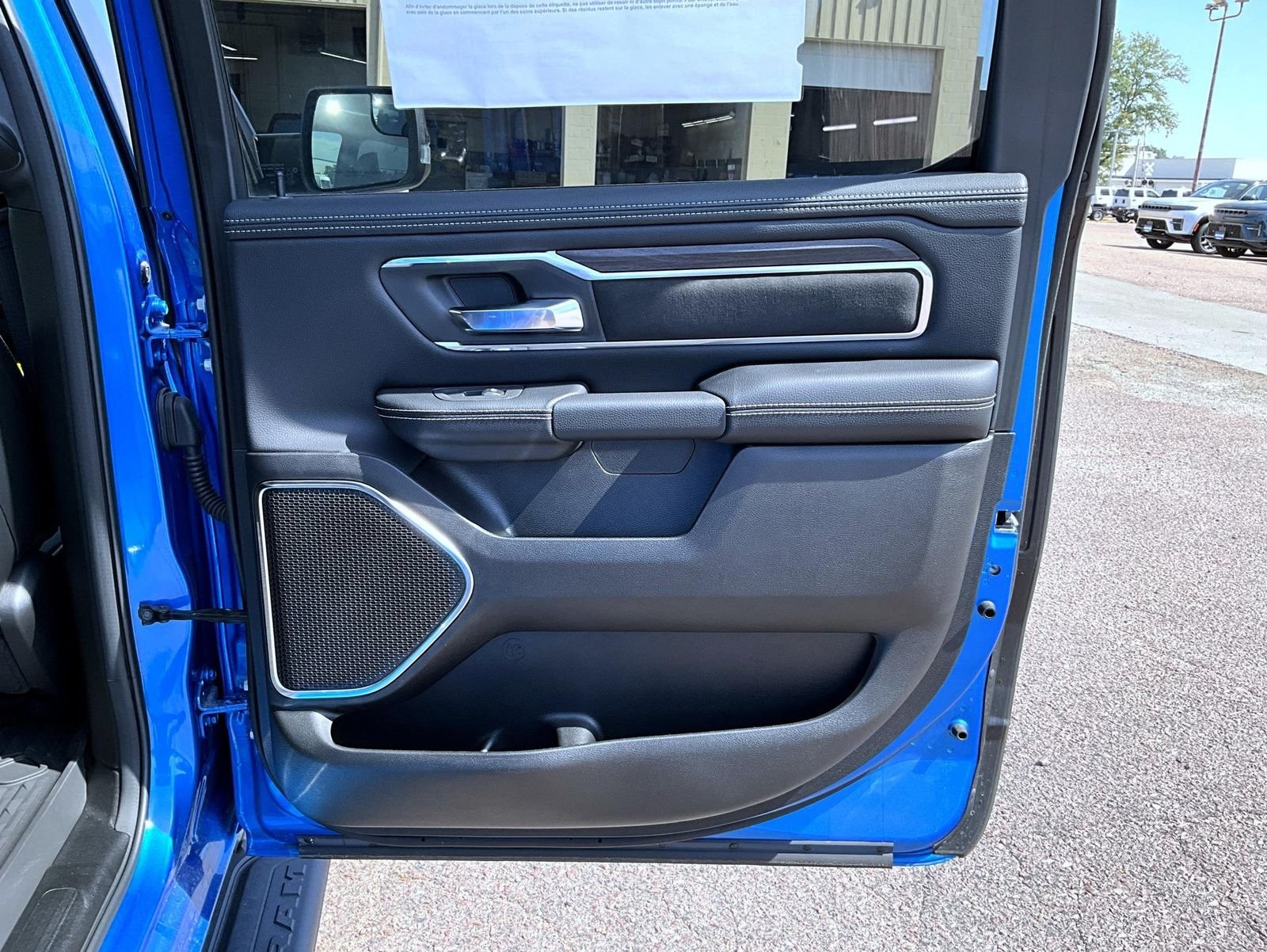 New 2026 Hydro Blue Pearl-Coat Exterior Paint RAM Laramie image 19