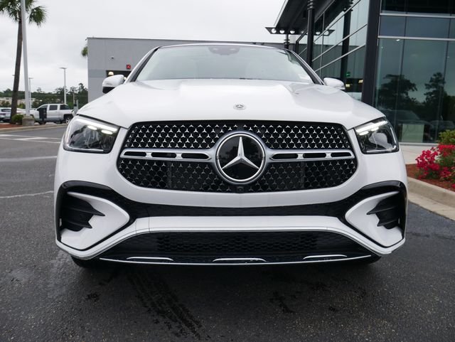 New 2026 MANUFAKTUR Moonlight White Metallic Mercedes-Benz GLE 450 image 2
