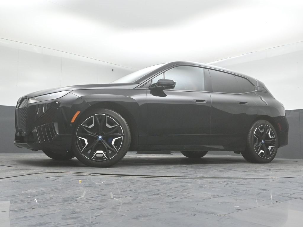 2023 BMW IX - Image 40