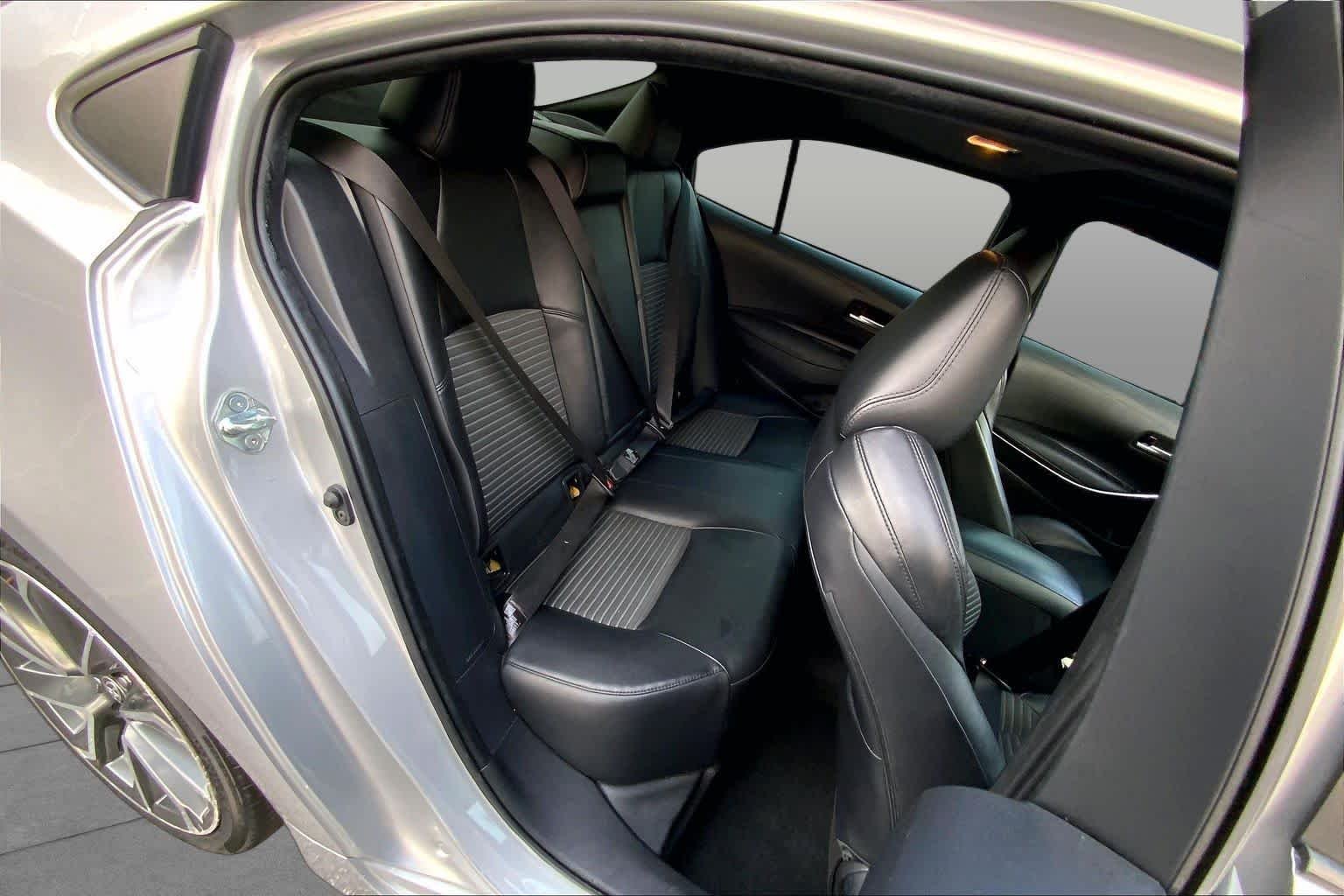 Used 2022 Classic Silver Metallic Toyota XSE image 19