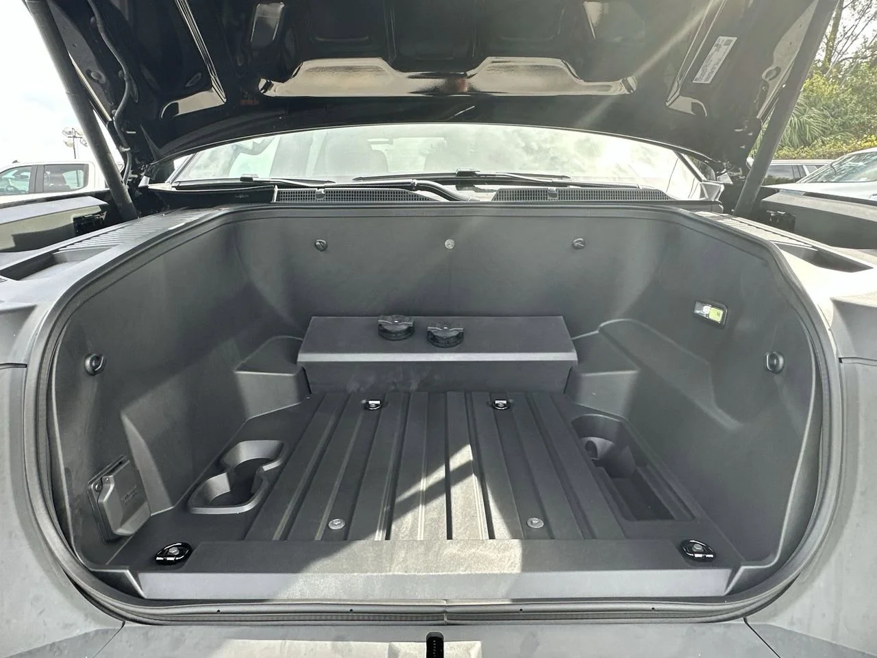 2026 GMC Sierra EV Elevation - Photo 12