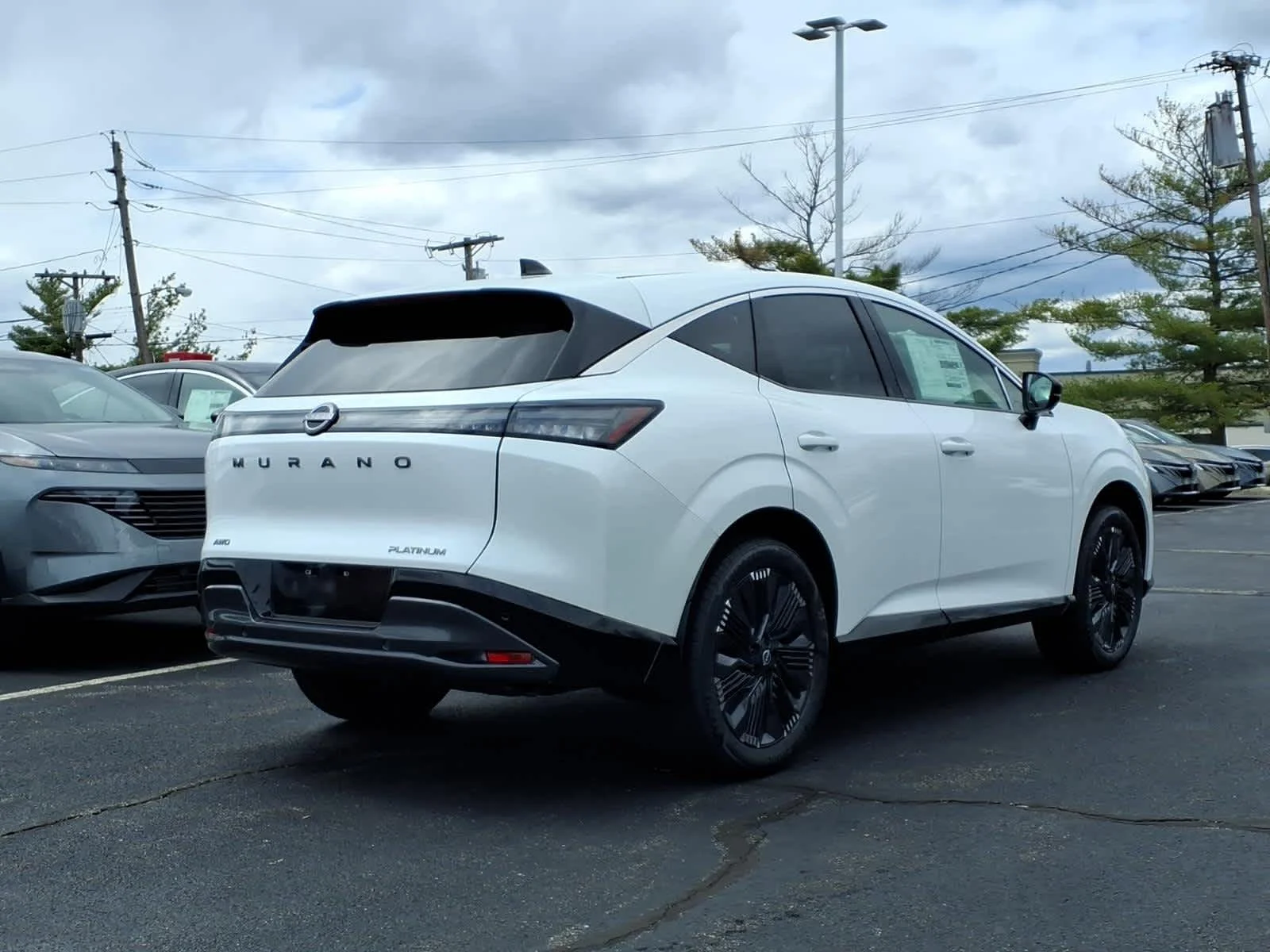 New 2026 Everest White Pearl Tricoat Nissan Platinum image 3