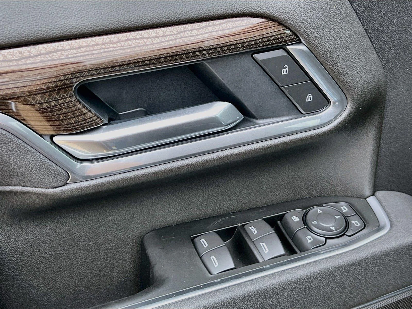 2026 Chevrolet Silverado 3500 HD LT - Photo 21