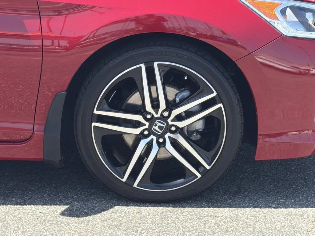 Used 2017 San Marino Red Honda Sport image 30