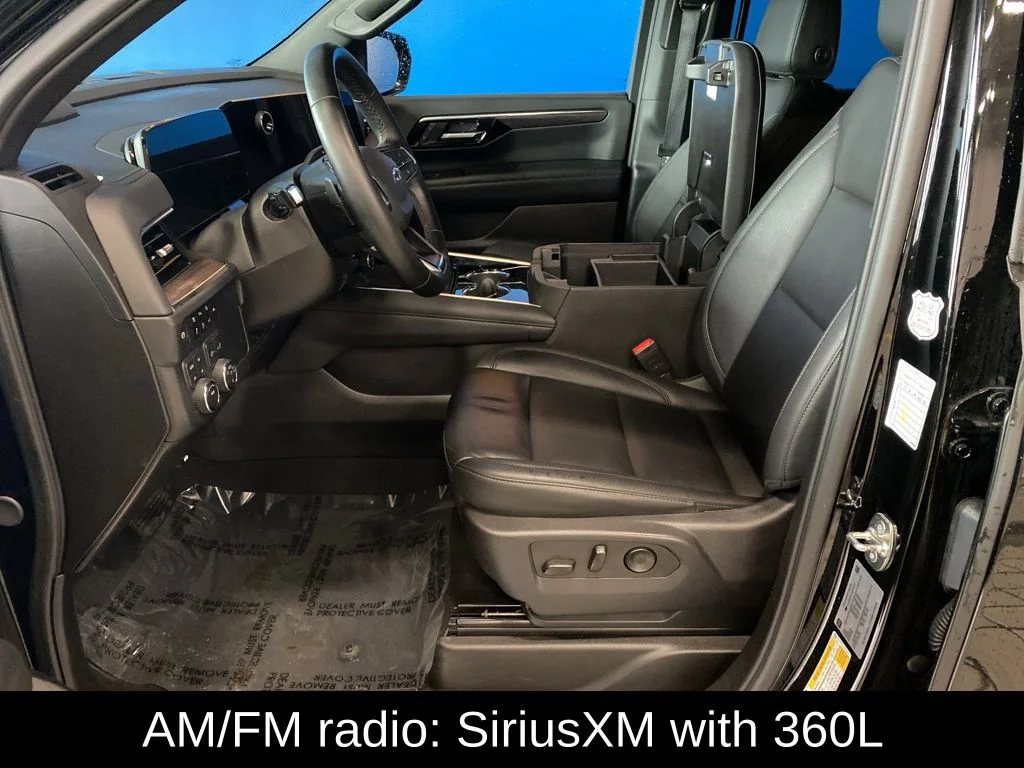 Used 2025 Black Chevrolet Z71 image 7