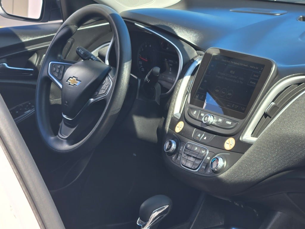 2024 Chevrolet Malibu 1LT - Photo 9