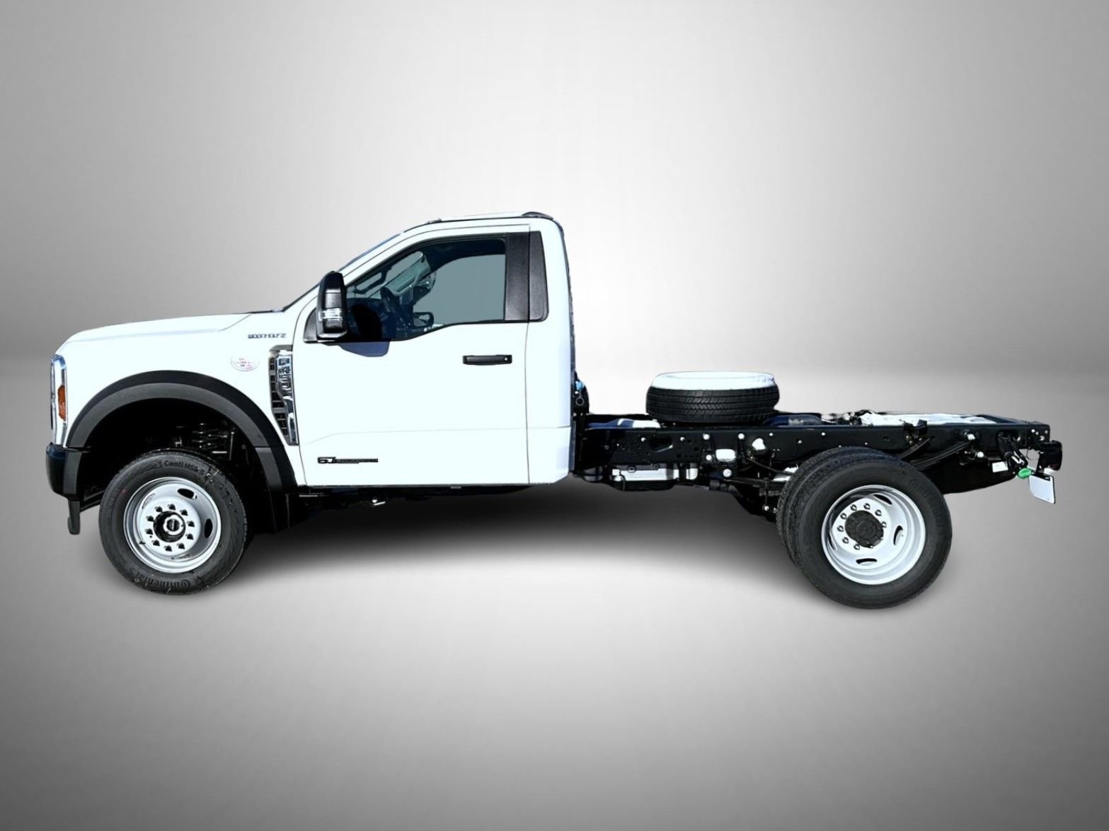 2026 Ford F-450 Super Duty Chassis Cab XL - Photo 8