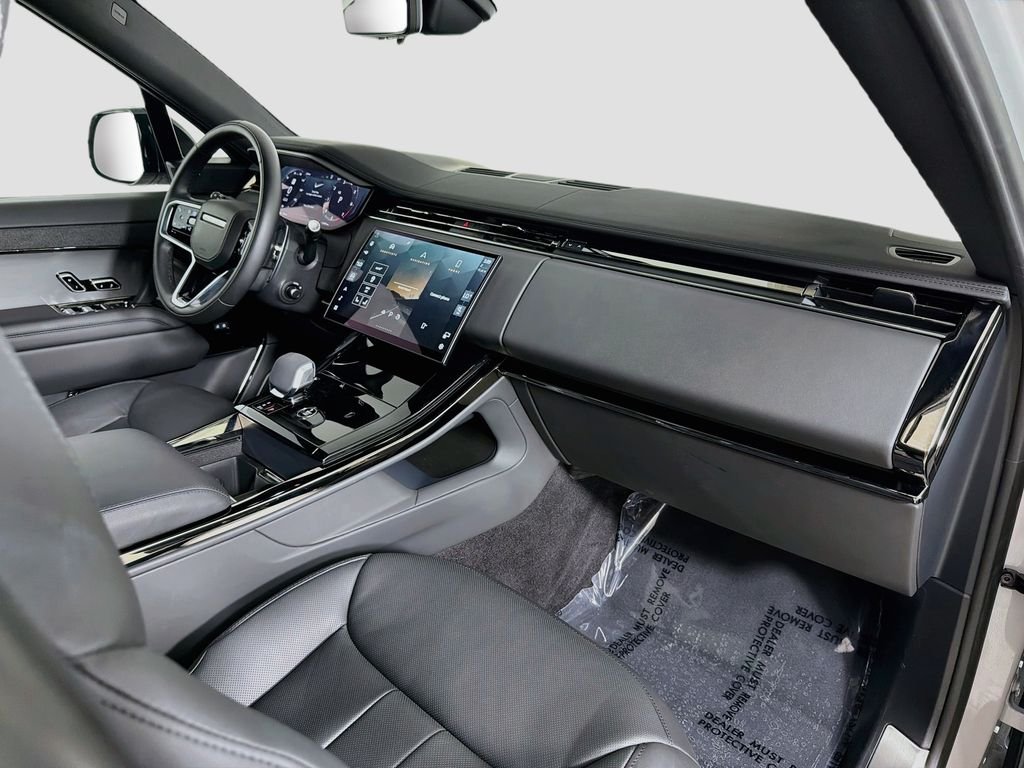 Certified Used 2024 Gray Land Rover SE image 32