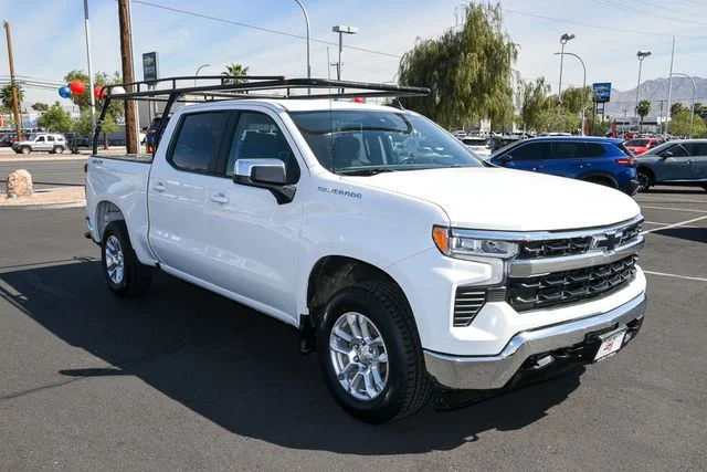 Used 2022 White Chevrolet LT image 7