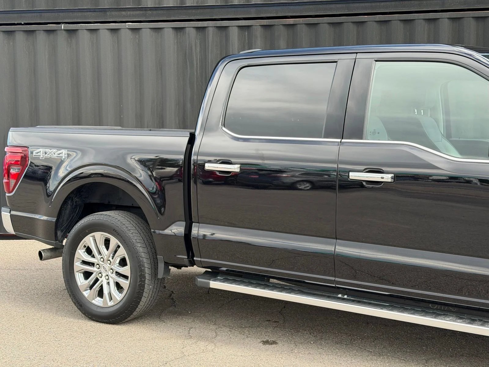 Used 2025 Black Ford Lariat image 5