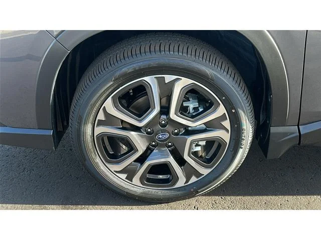 New 2026 MAGNETITE GRAY METALLIC Subaru Limited 7-Passenger image 9
