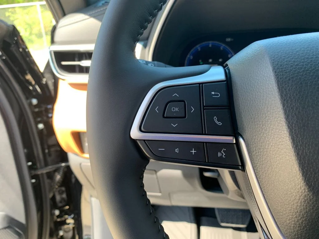 Used 2026 Black Toyota Platinum image 29