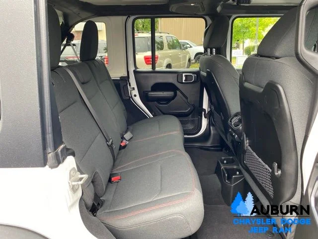 Used 2024 White Jeep Rubicon image 18