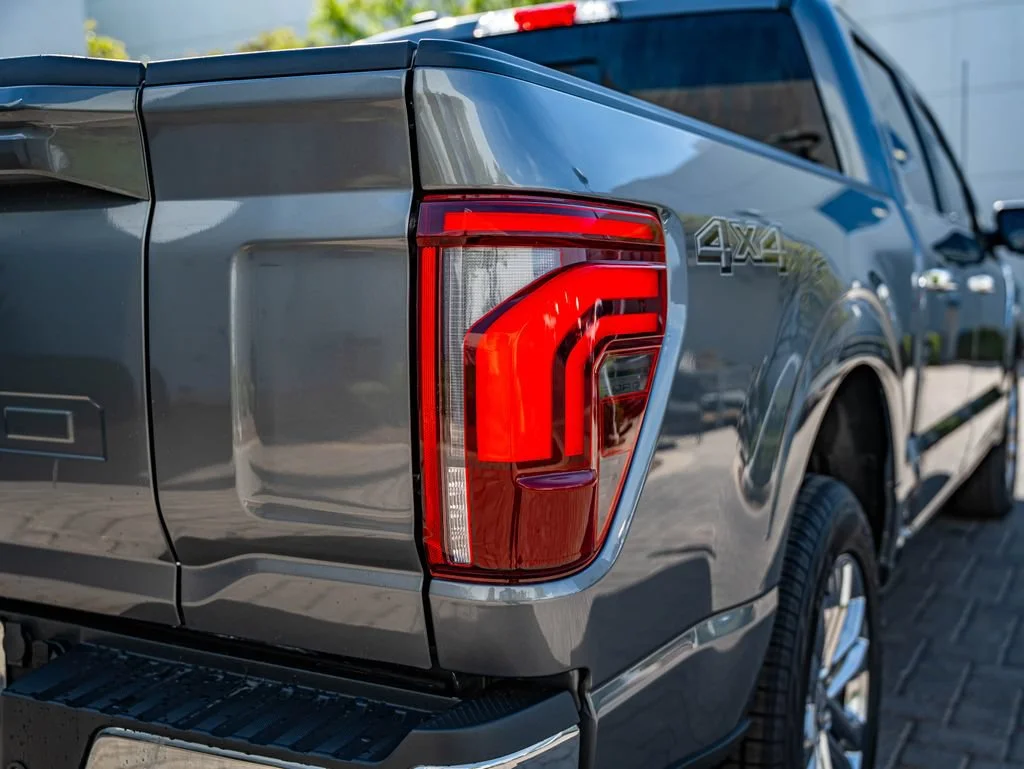 Used 2024 Gray Ford Lariat image 15