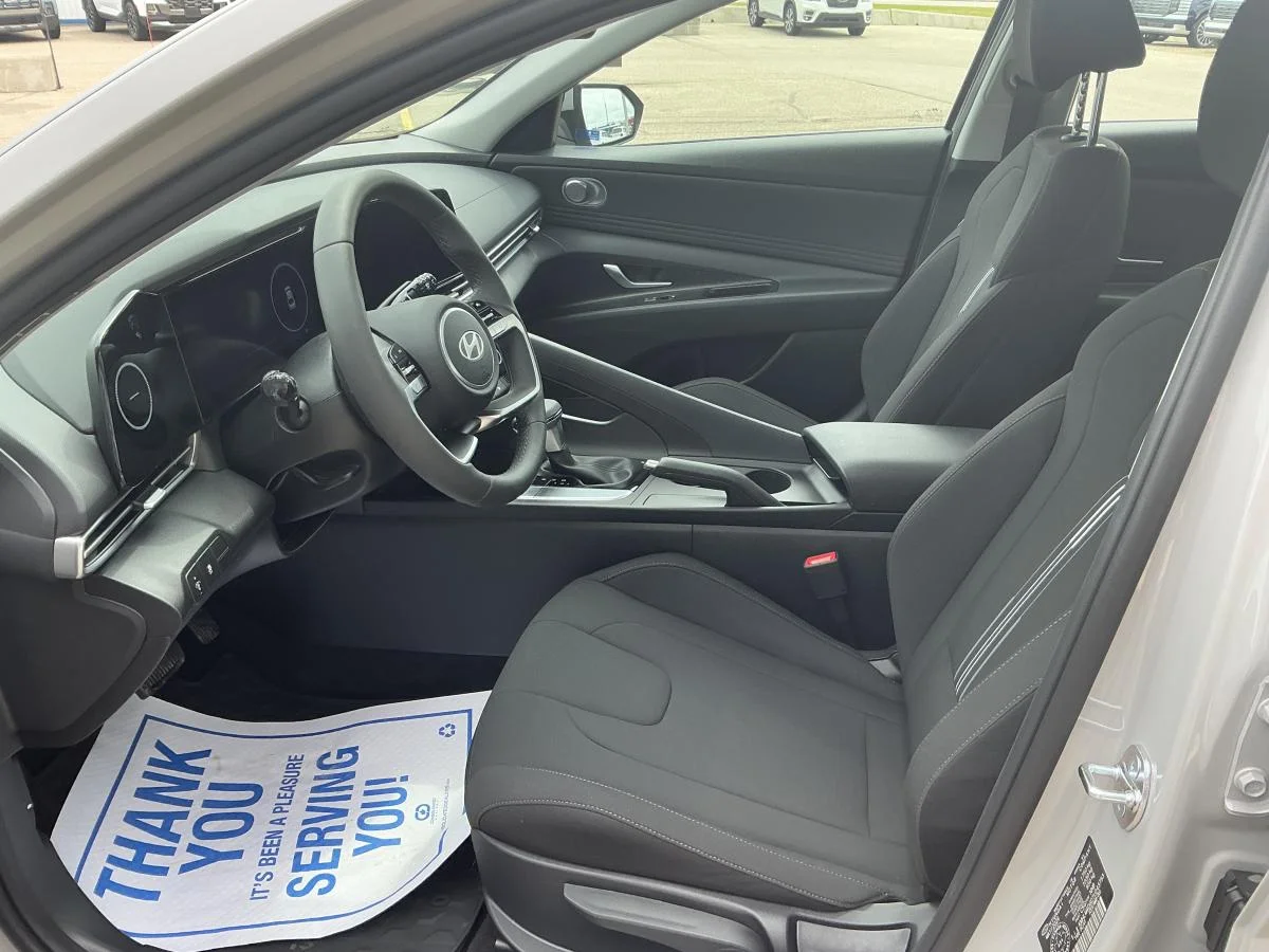 New 2026 Grey Hyundai Preferred image 20