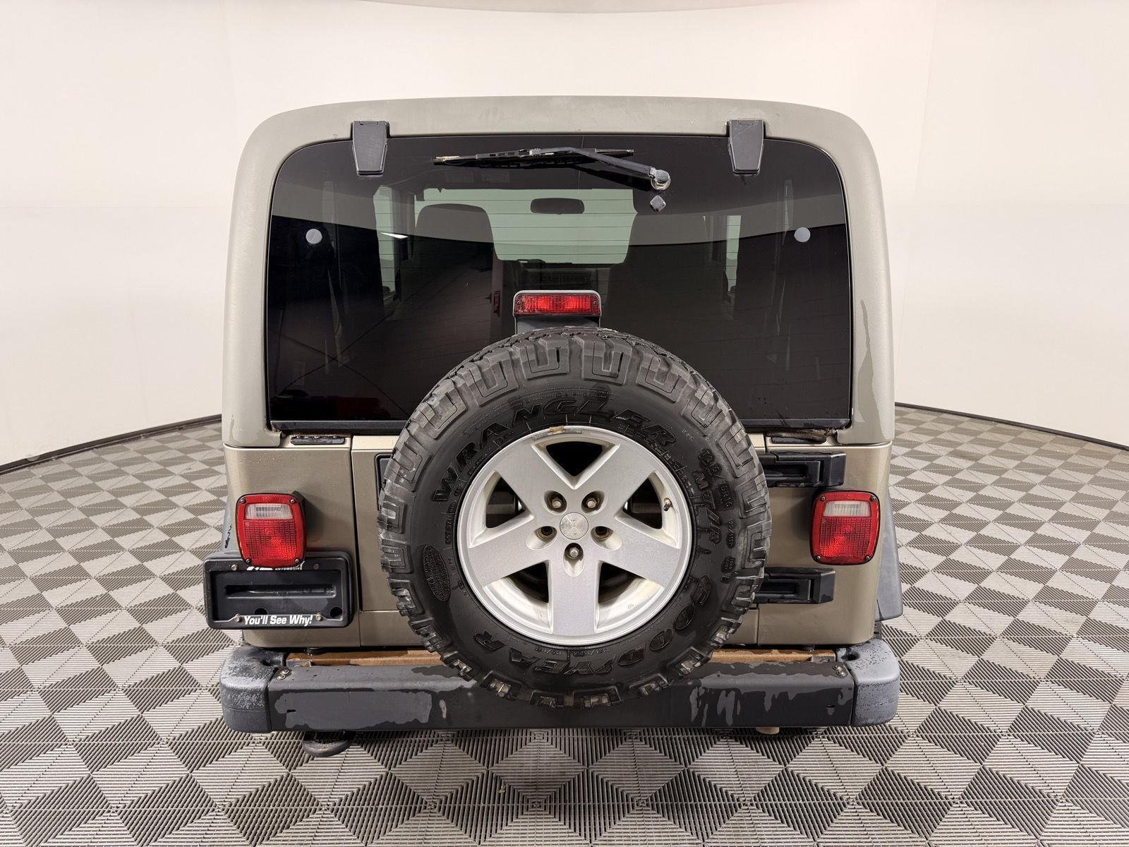 Used 2006 Light Khaki Metallic Jeep Rubicon image 4