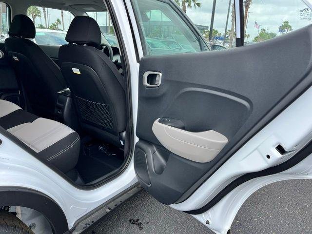 New 2026 White Hyundai SEL image 19