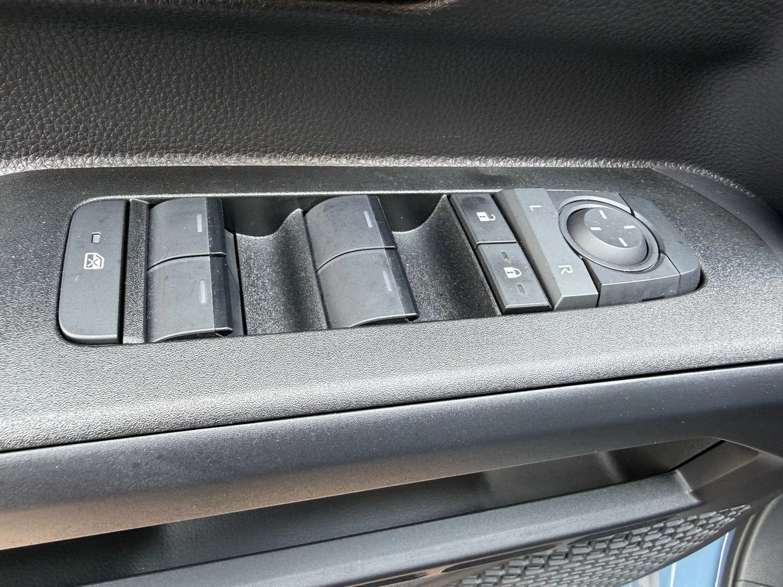 Used 2025 Heritage Blue Toyota SR5 image 22