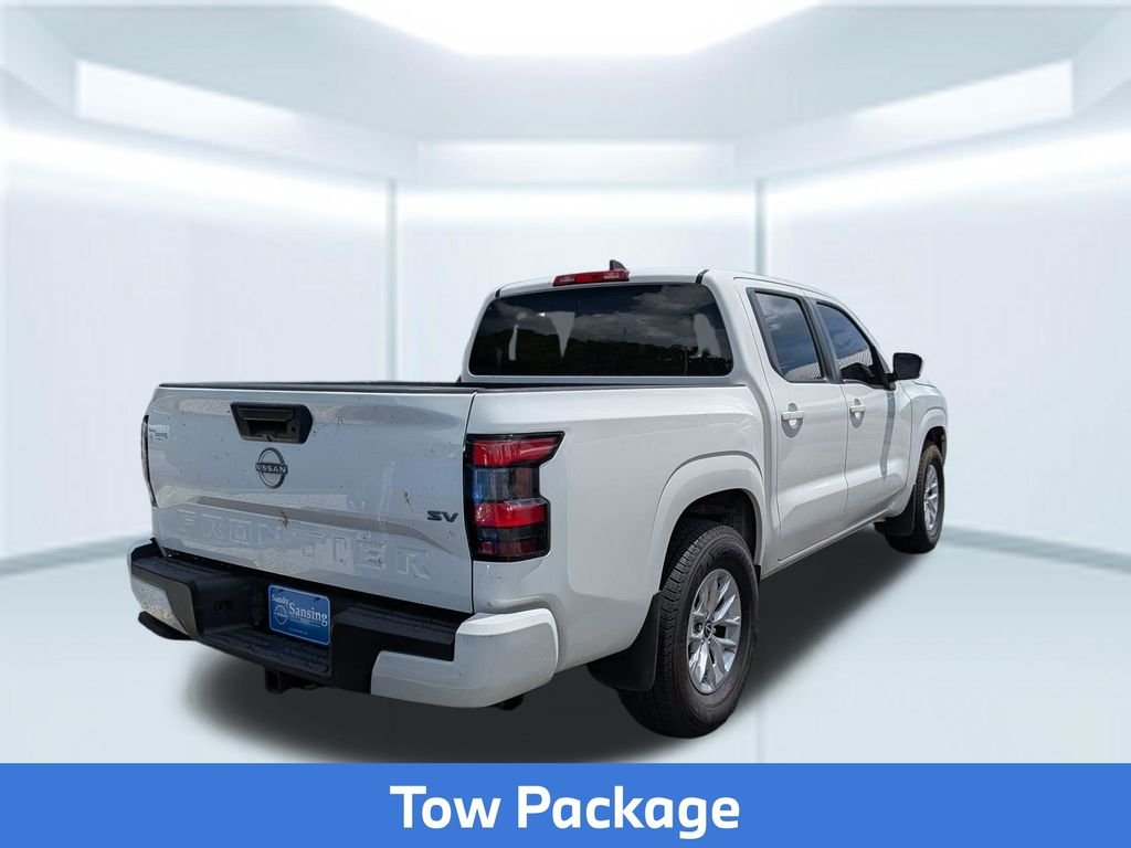 Used 2024 White Nissan SV image 6