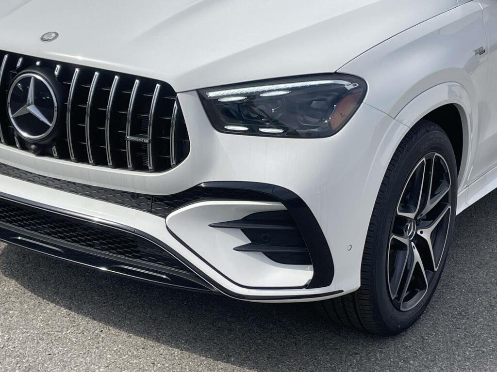 New 2026 Polar White Mercedes-Benz AMG® GLE 53 image 13