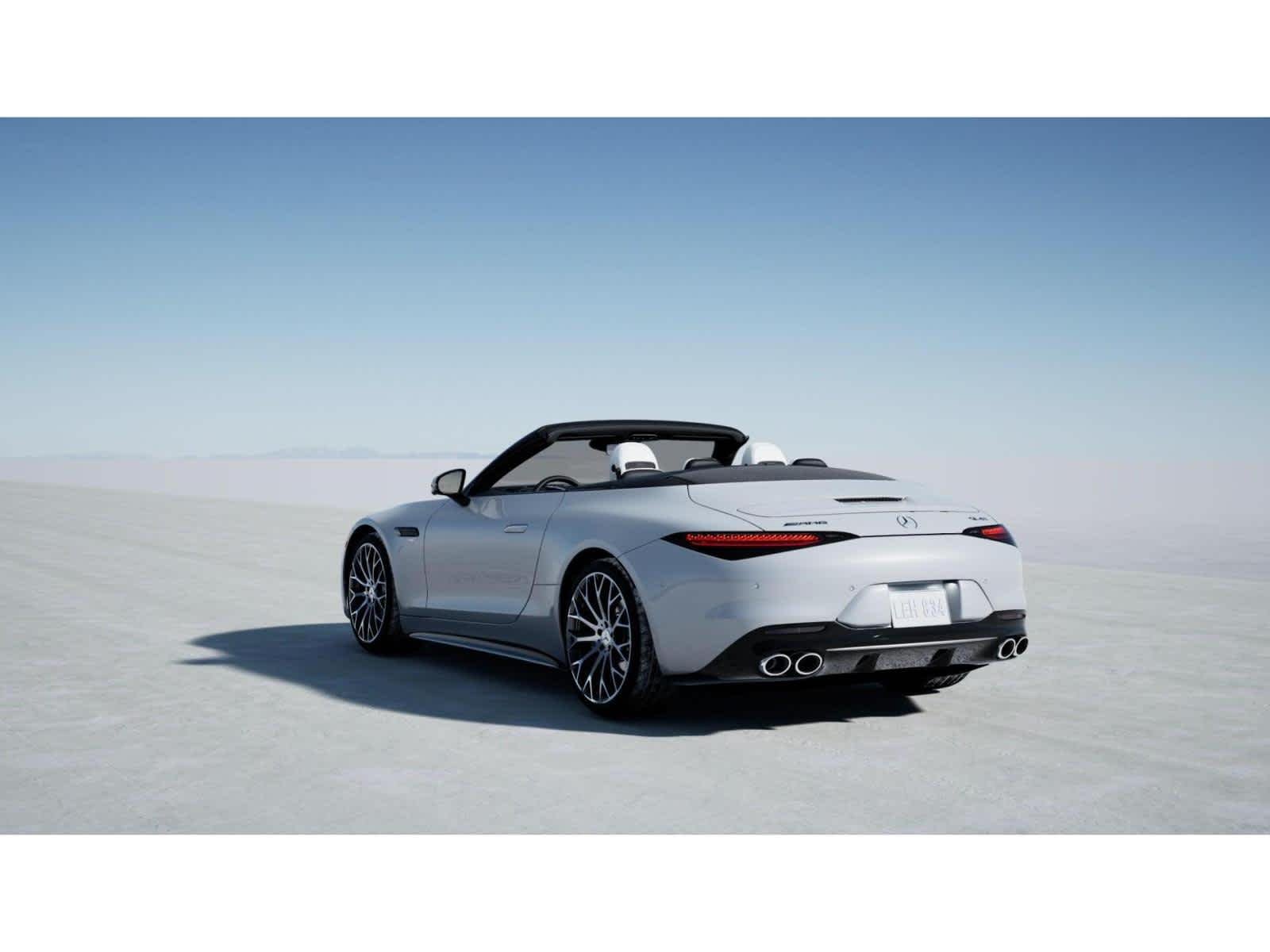 New 2027 MANUFAKTUR Moonlight White Metallic Mercedes-Benz AMG® SL 43 Roadster image 27