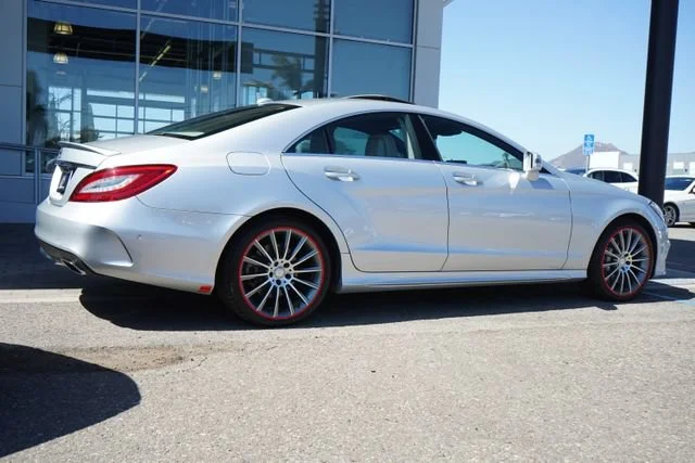 Used 2016  Mercedes-Benz CLS 550 image 9
