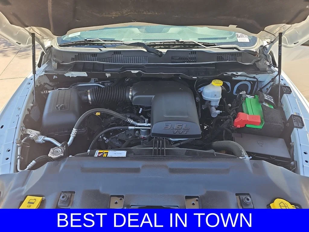 Used 2022 White Ram SLT image 31