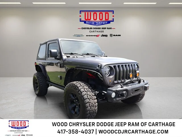 Used 2021 Granite Crystal Metallic Clearcoat Jeep Sport image 1