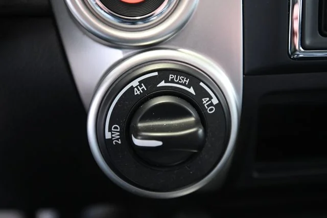 Used 2021 Red Nissan SL image 27