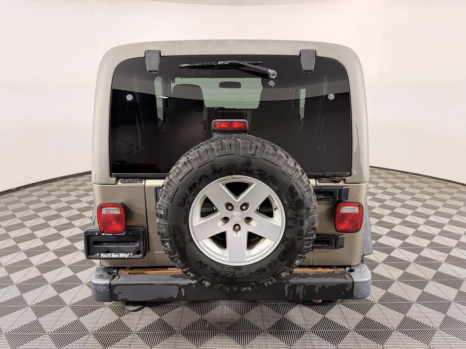Used 2006 Light Khaki Metallic Jeep Rubicon image 4