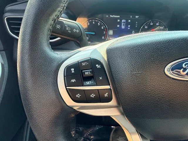 Used 2023 Blue Ford XLT image 22