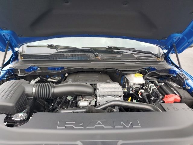 New 2026 Hydro Blue Pearl-Coat Exterior Paint RAM Big Horn/Lone Star image 11