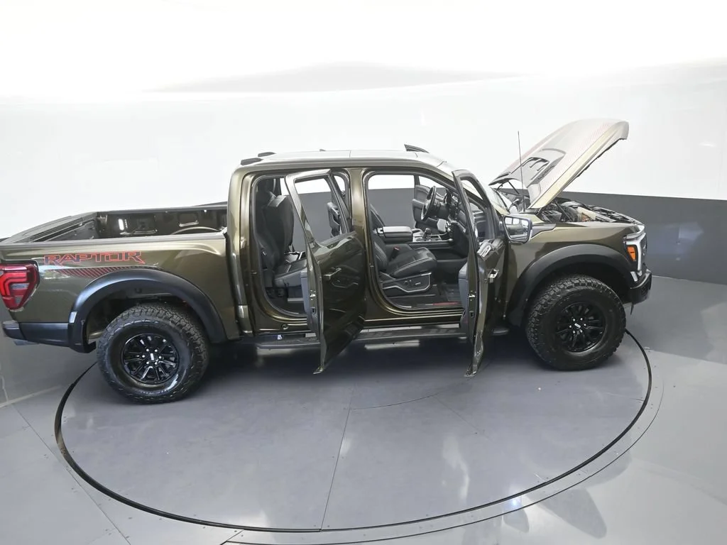 Used 2025 Green Ford Raptor image 76