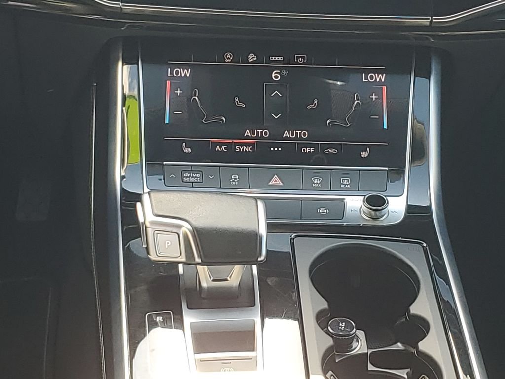 Used 2025  Audi 55 Premium Plus image 15