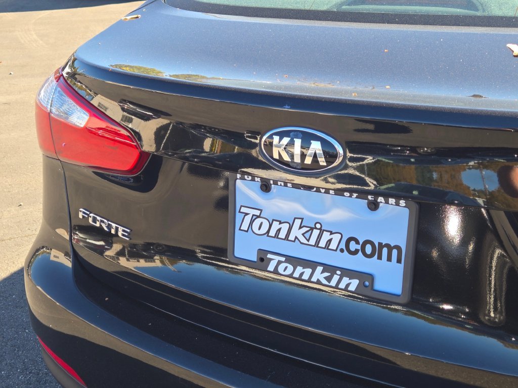 Used 2016 Aurora Black Kia LX image 14