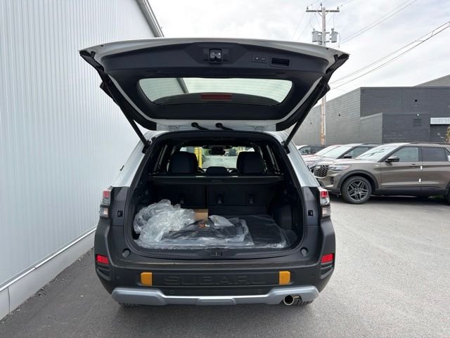New 2026 CRYSTAL WHITE PEARL Subaru Wilderness image 19