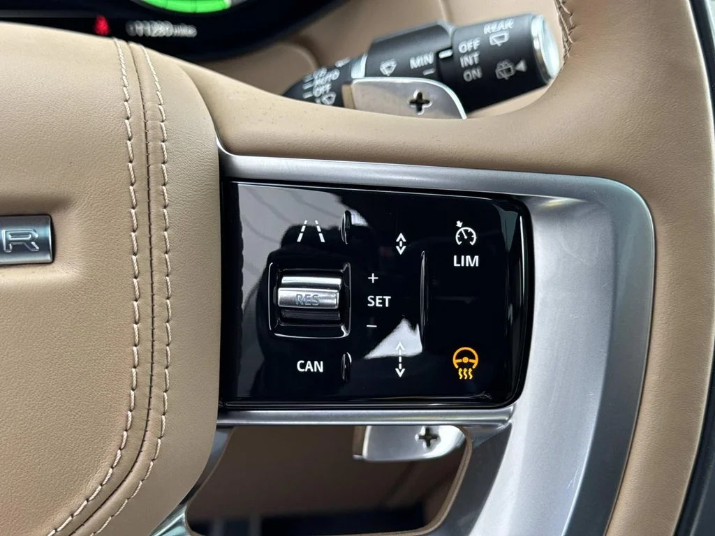 2025 Land Rover Range Rover SE - Photo 27