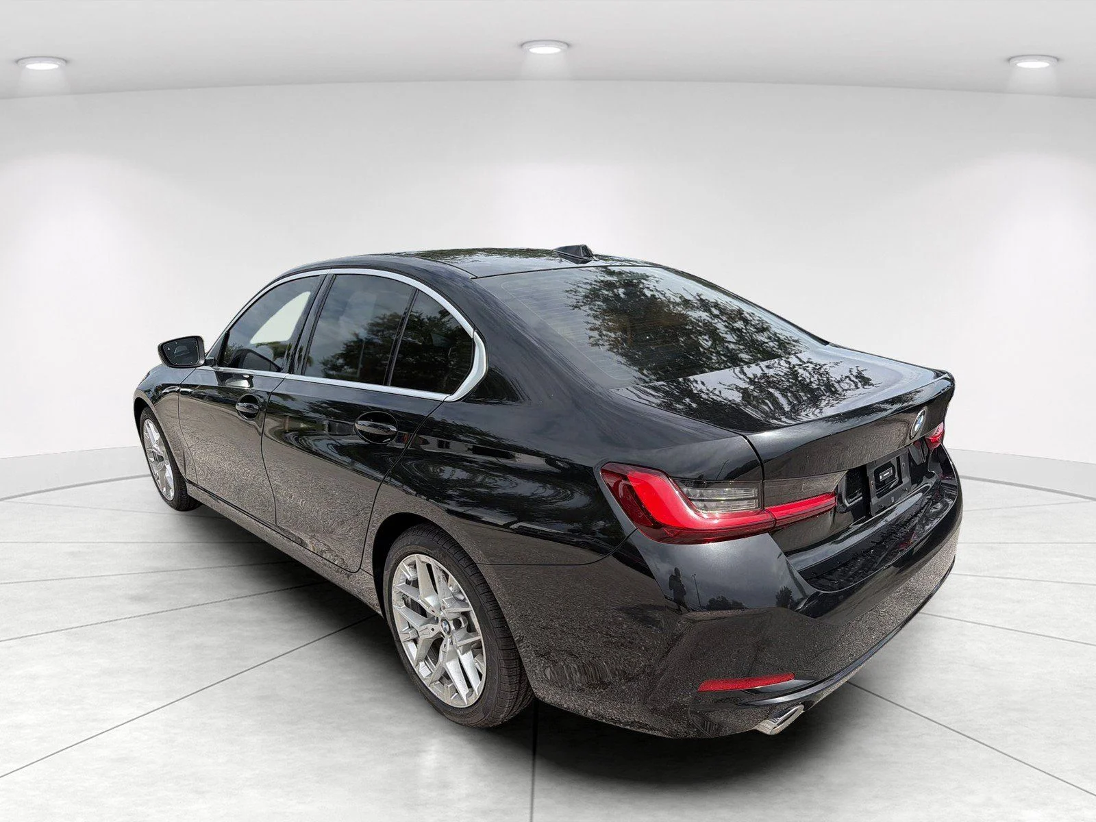 Certified Used 2025 Black Sapphire Metallic BMW 330i image 6