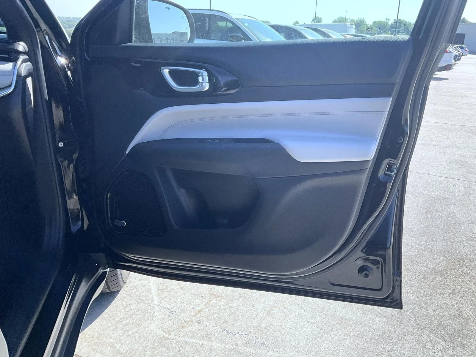 Used 2023 Black Jeep Limited image 17
