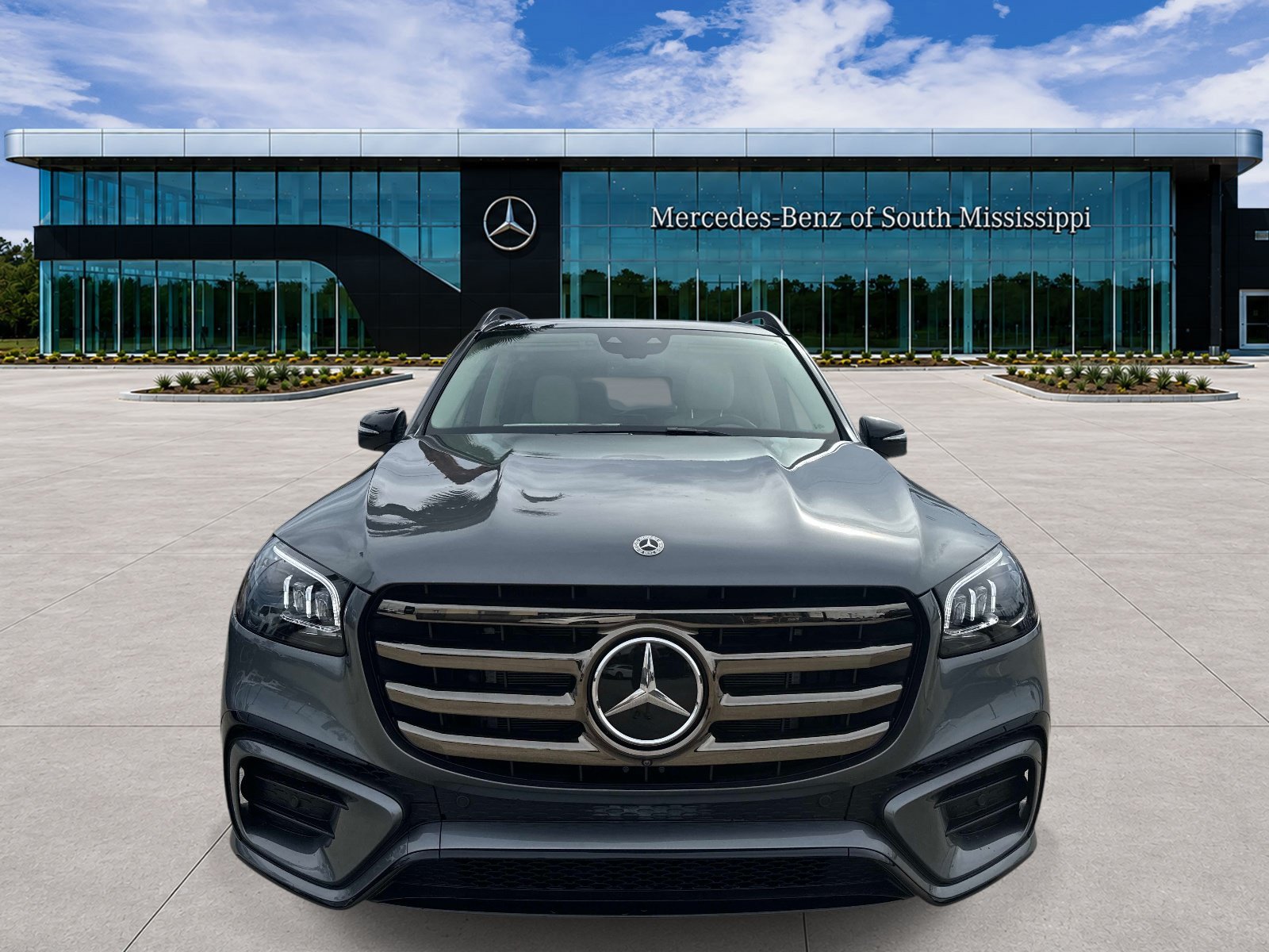 New 2026  Mercedes-Benz GLS 450 image 2