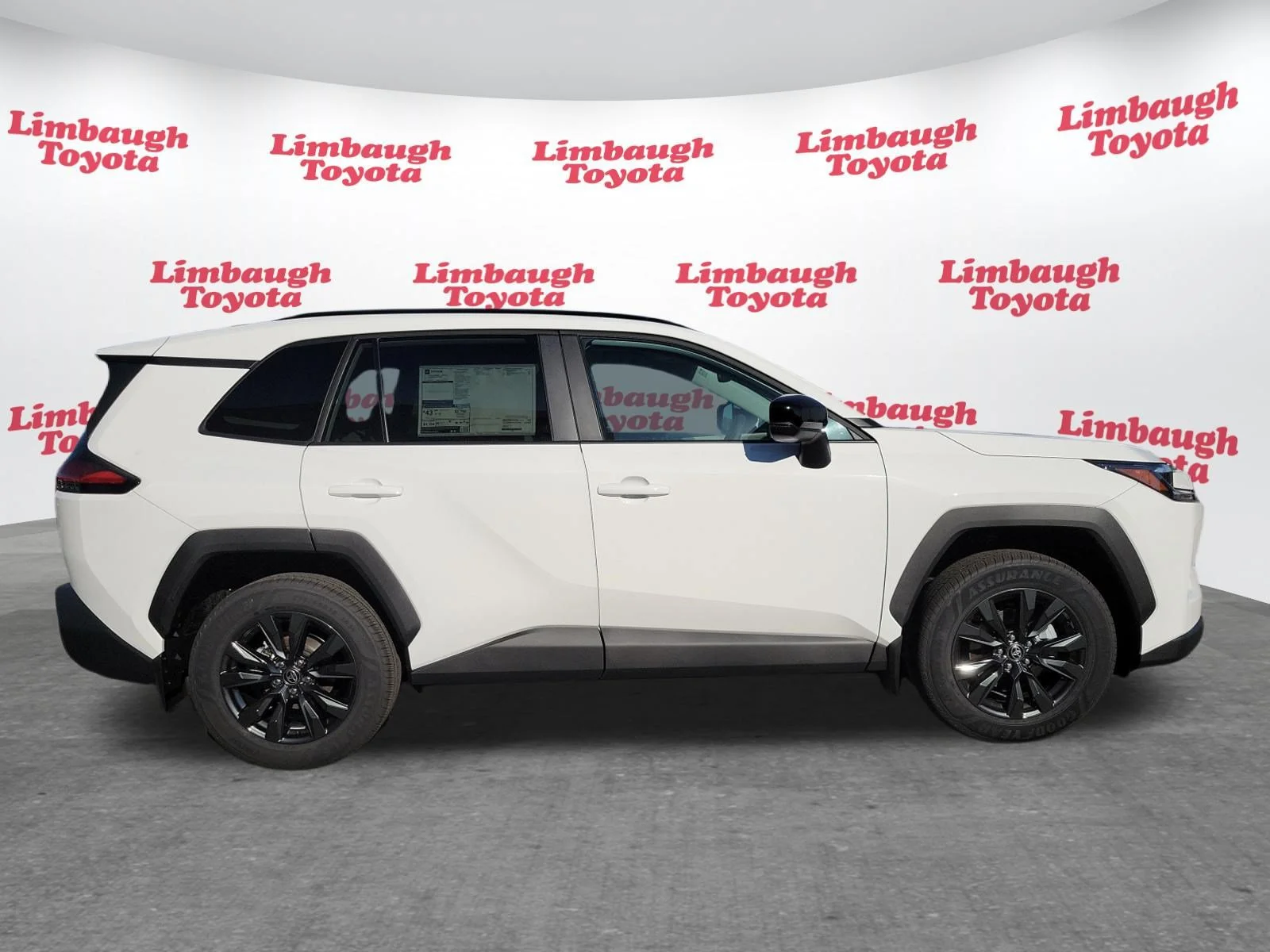 New 2026 Ice Cap Toyota XLE Premium image 2