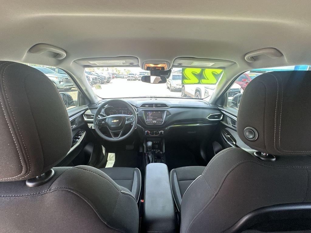 Photo 18
