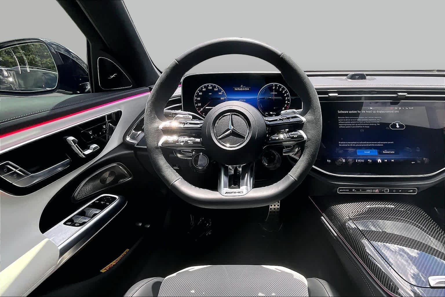 Used 2025 MANUFAKTUR Moonlight White Magno Mercedes-Benz AMG® E 53 E image 6