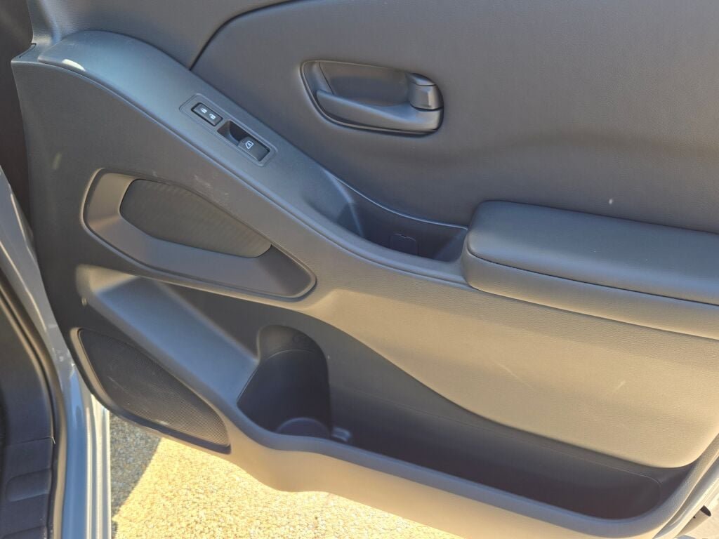 New 2026 Boulder Gray Pearl Nissan Crew Cab SV image 5