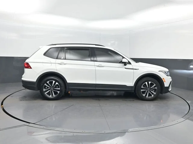 Used 2022 White Volkswagen 2.0T S image 39