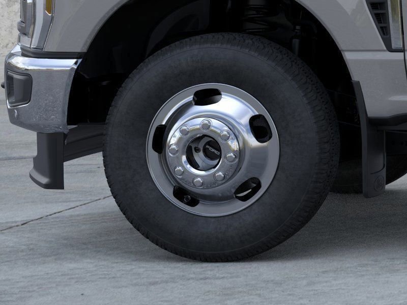 New 2026 White Ford Lariat image 19
